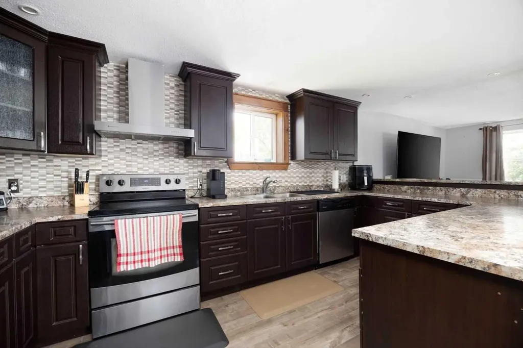 273 Grey Crescent Fort Mcmurray AB T9H 2N7