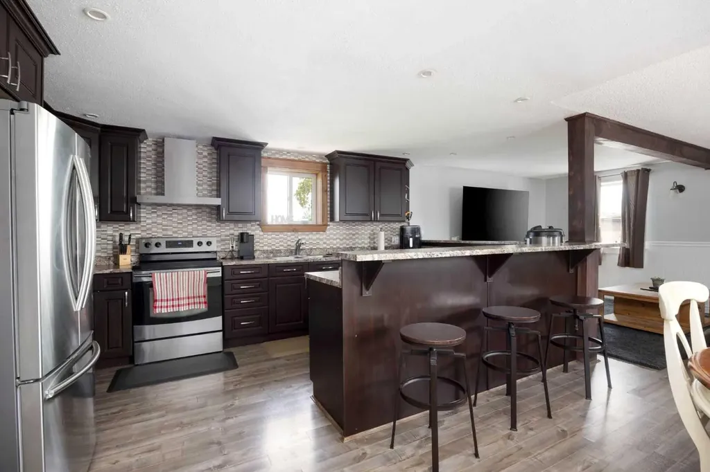273 Grey Crescent Fort Mcmurray AB T9H 2N7
