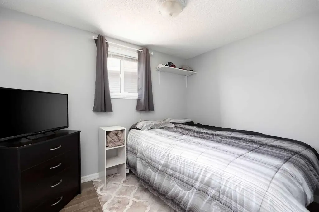 273 Grey Crescent Fort Mcmurray AB T9H 2N7
