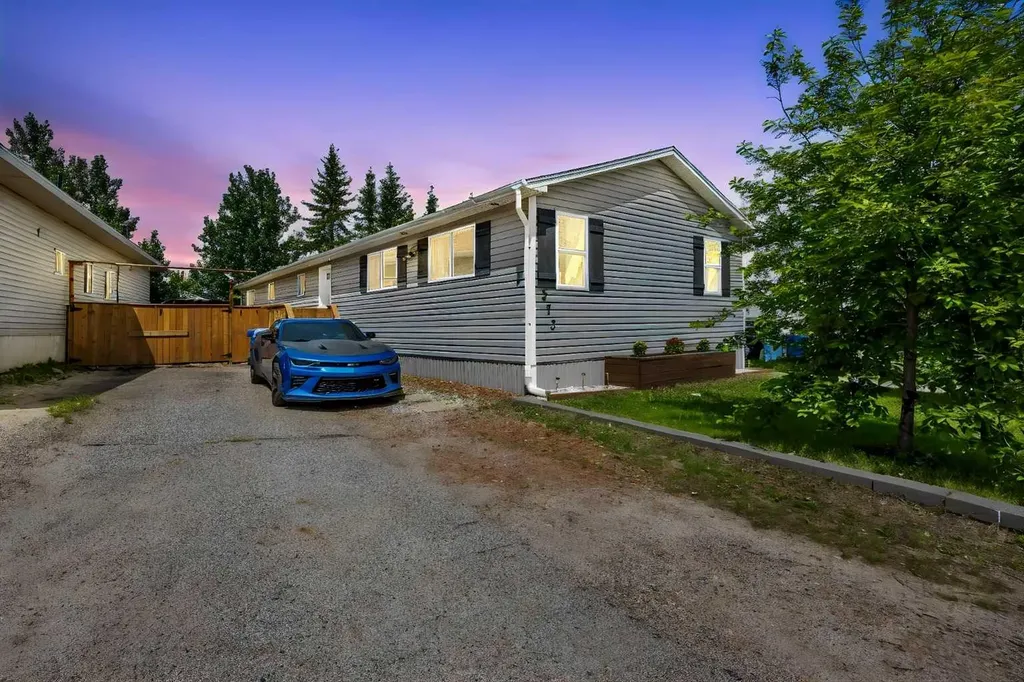 273 Grey Crescent Fort Mcmurray AB T9H 2N7