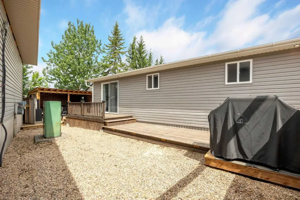 273 Grey Crescent Fort Mcmurray AB T9H 2N7