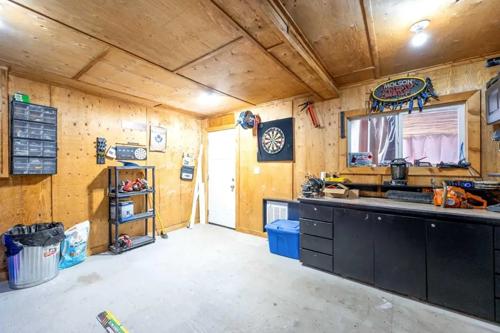 273 Grey Crescent Fort Mcmurray AB T9H 2N7