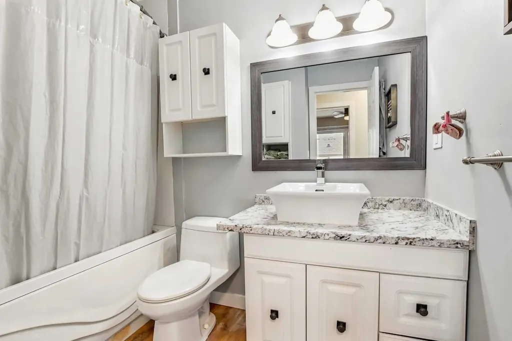 10 Opal Close Lacombe AB T4L 1P9