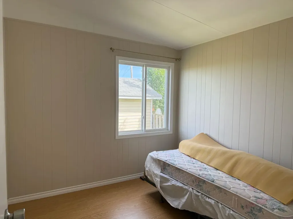 5308 57 Street Lloydminster AB T9V 2A3