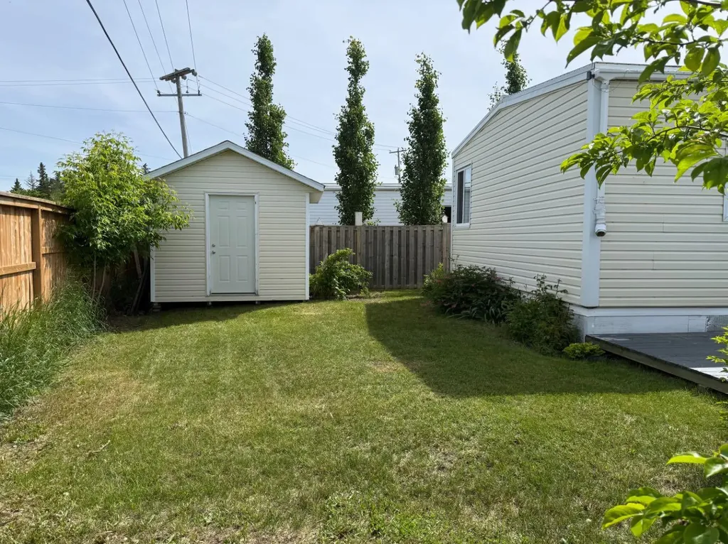 5308 57 Street Lloydminster AB T9V 2A3