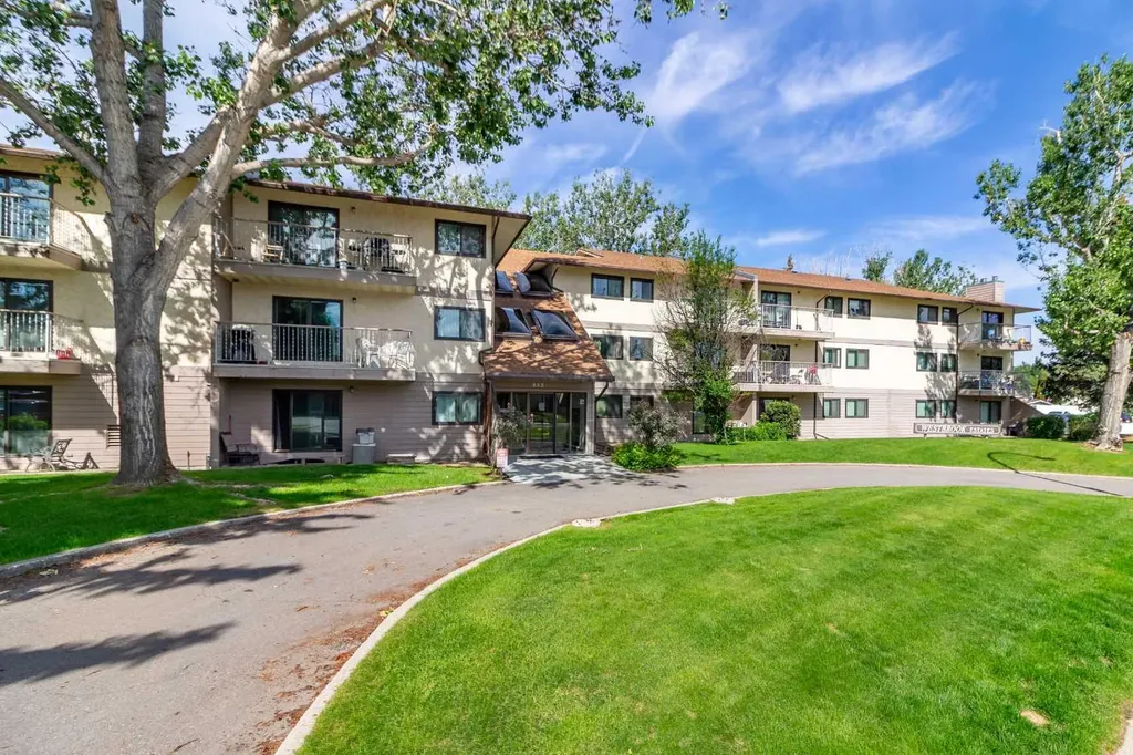 855 Columbia Boulevard W Lethbridge AB T1K 5B8