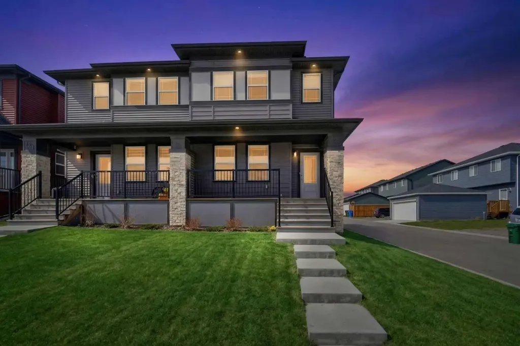 125 Edith Gate NW Calgary AB T3R 1Z2