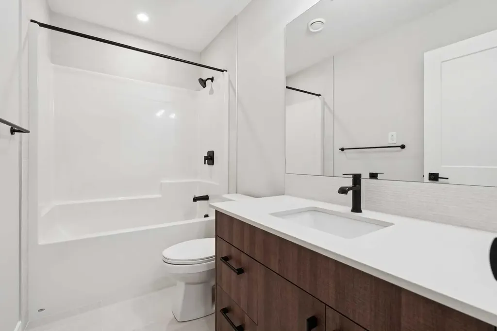 1802 Mahogany Boulevard SE Calgary AB T3M 4A5