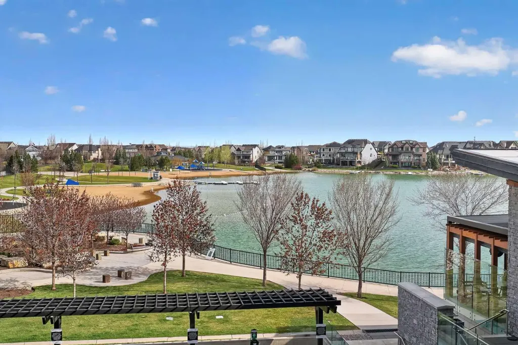2231 Mahogany Boulevard SE Calgary AB T3M 3E1