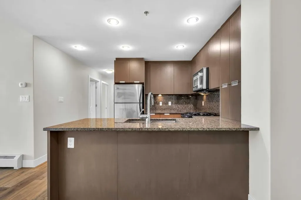 99 Spruce Place SW Calgary AB T3C 3X7