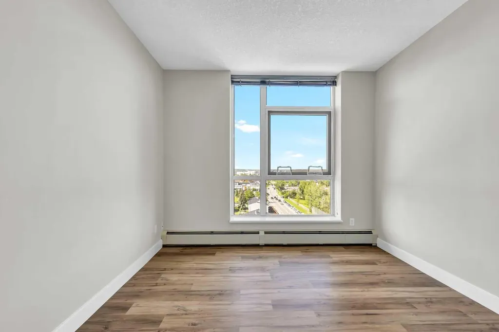 99 Spruce Place SW Calgary AB T3C 3X7