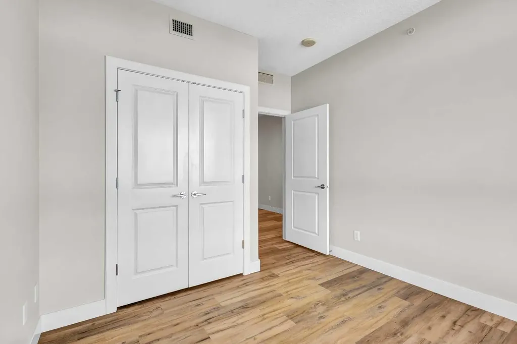 99 Spruce Place SW Calgary AB T3C 3X7