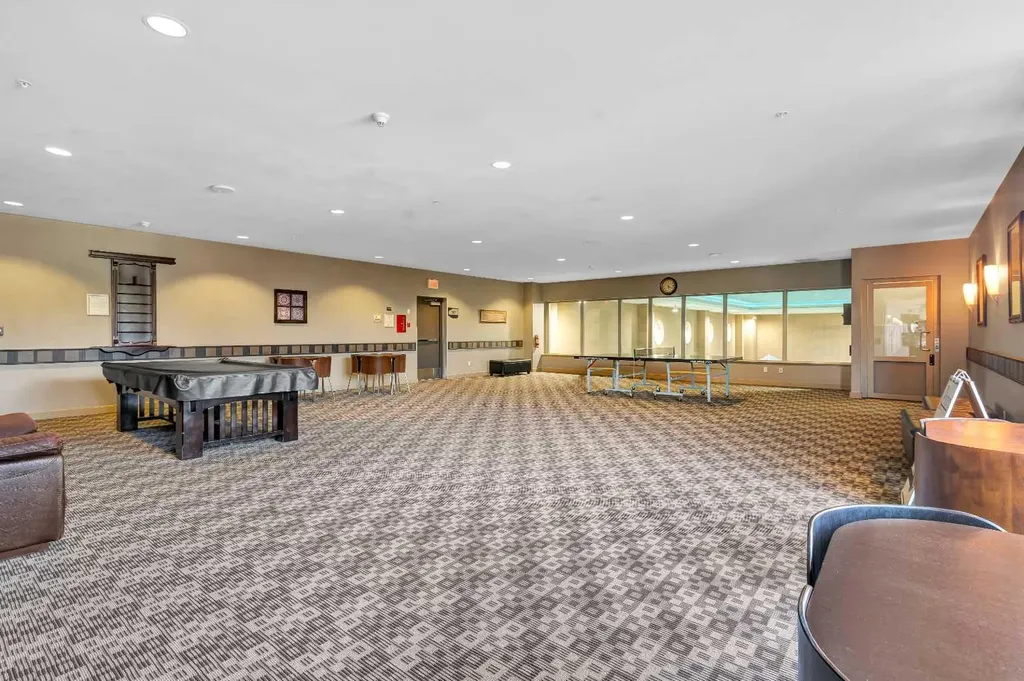 99 Spruce Place SW Calgary AB T3C 3X7