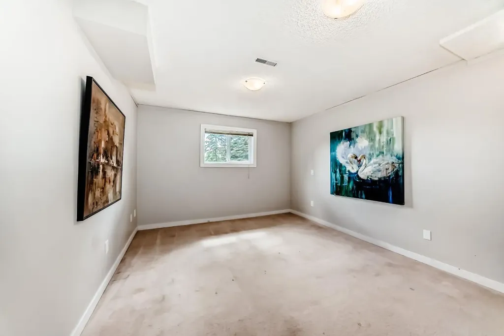 15 Hawkcliff Way NW Calgary AB T3G 2R8