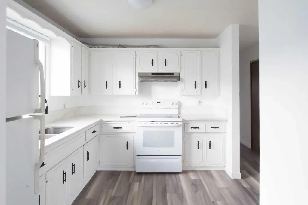 196 Fonda Drive SE Calgary AB T2A 6E6
