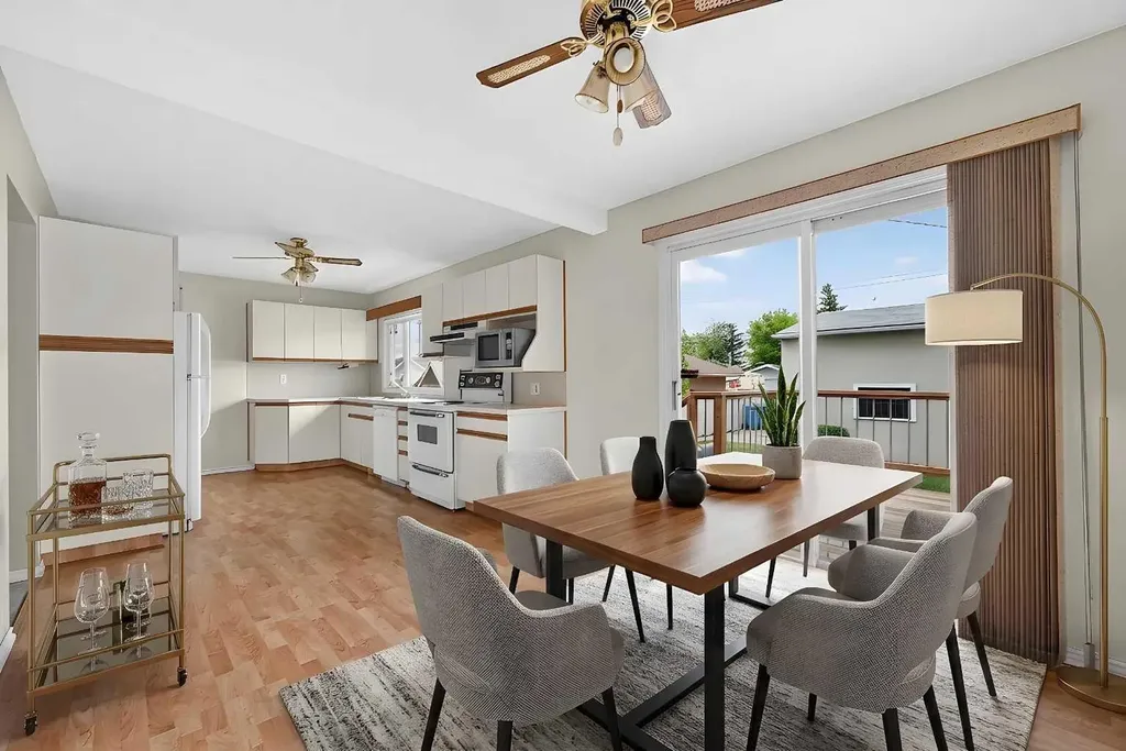 7435 25 Street SE Calgary AB T2C 1A3
