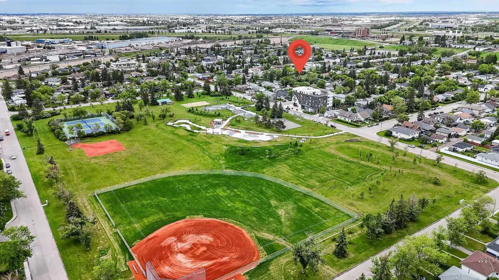 7435 25 Street SE Calgary AB T2C 1A3