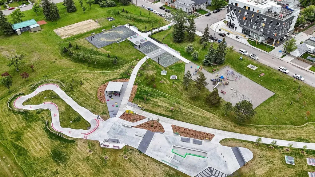 7435 25 Street SE Calgary AB T2C 1A3
