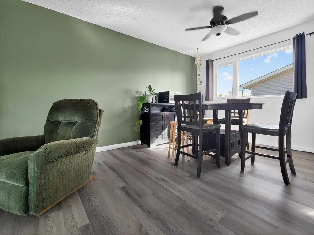 9704 94 Avenue Wembley AB T0H 3S0