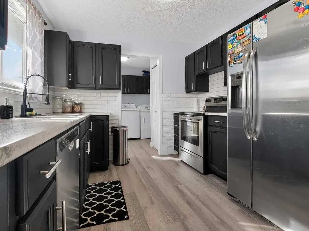 9704 94 Avenue Wembley AB T0H 3S0