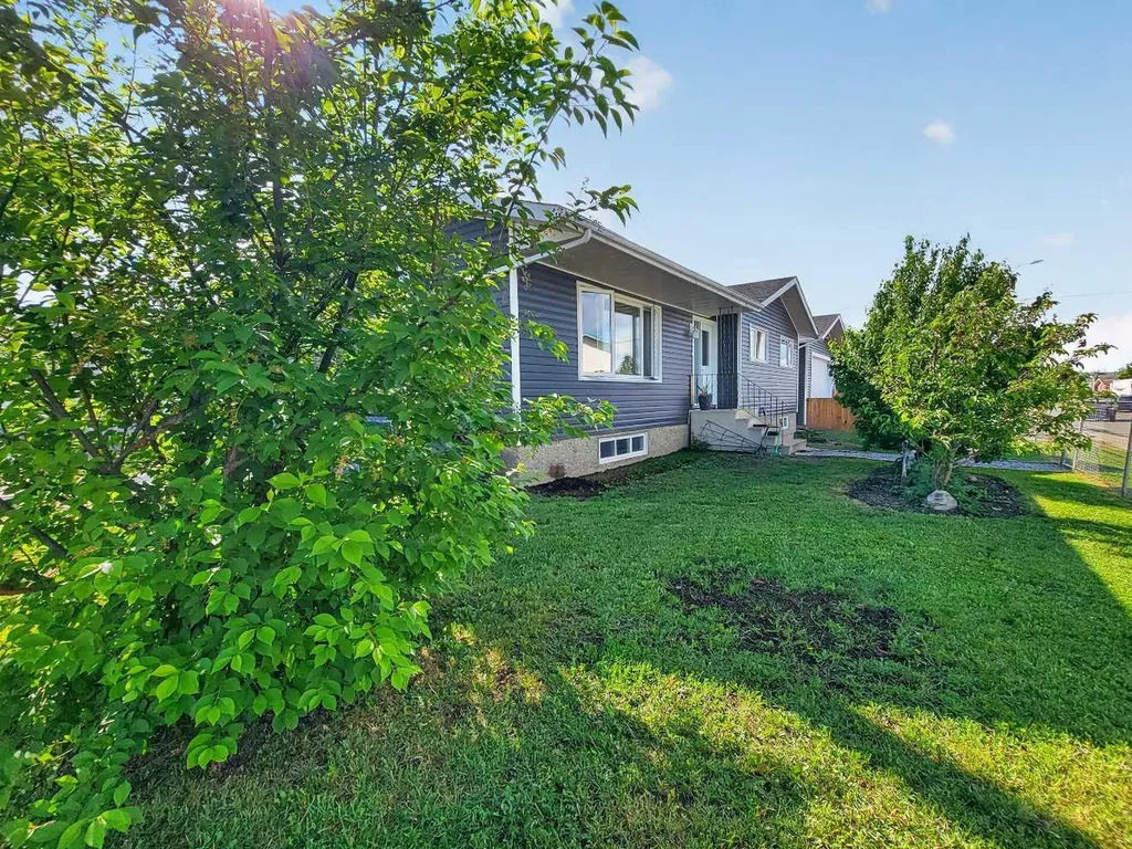 9704 94 Avenue Wembley AB T0H 3S0