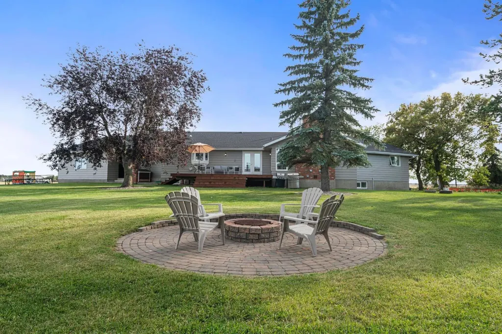 20042 Township Road 472 Rural Camrose County AB T4V 2N1