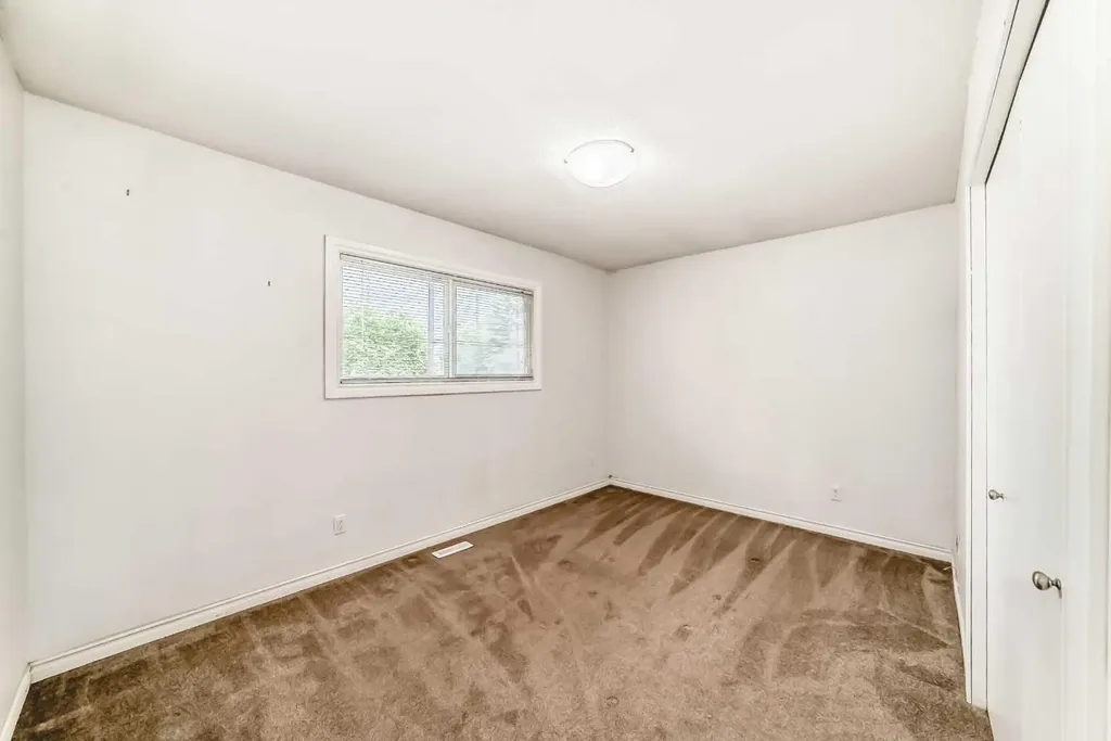 6607 Malvern Road NE Calgary AB T2A 5C3