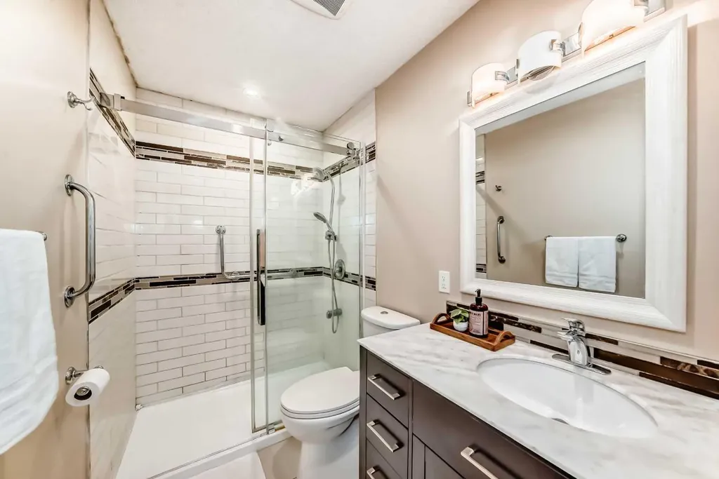 6607 Malvern Road NE Calgary AB T2A 5C3