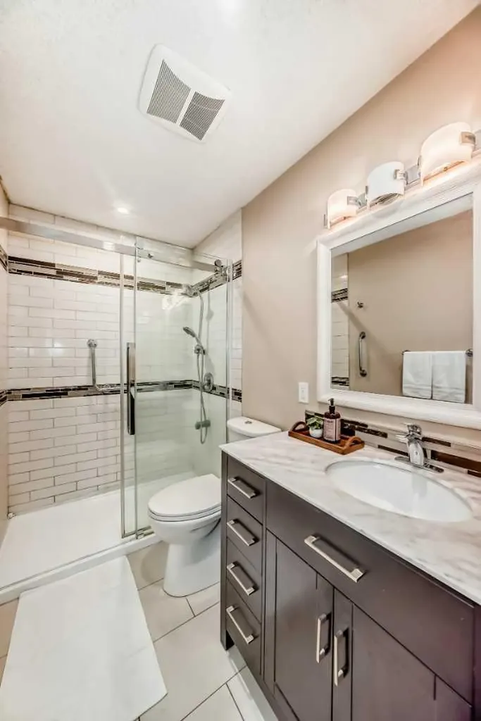 6607 Malvern Road NE Calgary AB T2A 5C3