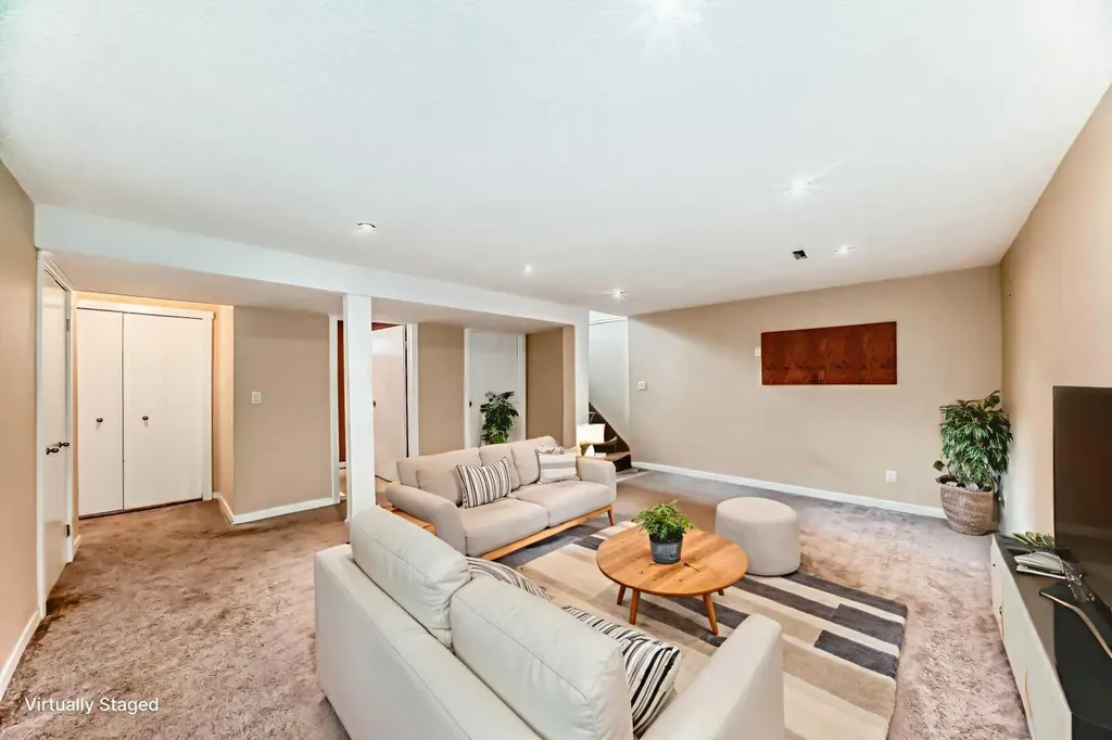 6607 Malvern Road NE Calgary AB T2A 5C3