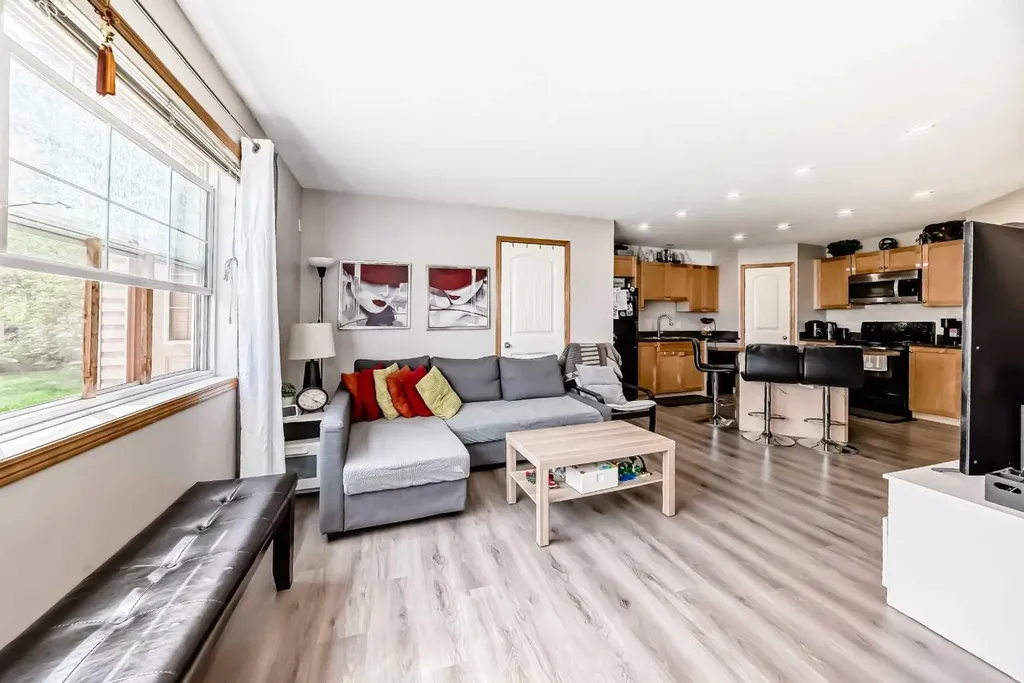 140 Panatella Landing NW Calgary AB T3K 0K8