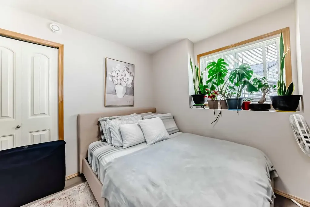 140 Panatella Landing NW Calgary AB T3K 0K8