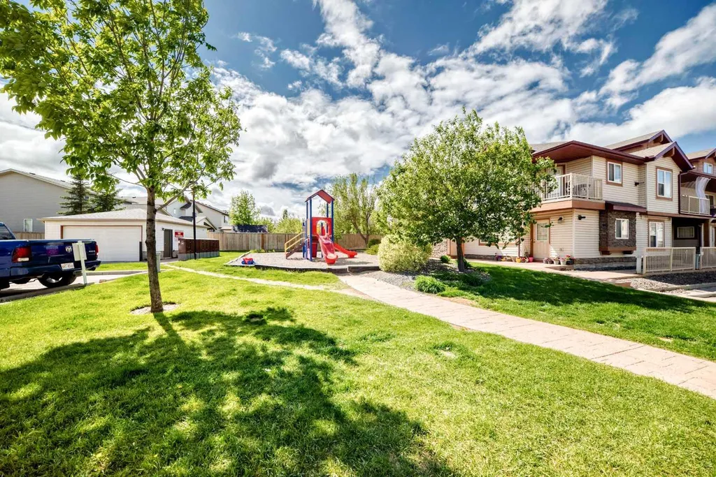 140 Panatella Landing NW Calgary AB T3K 0K8