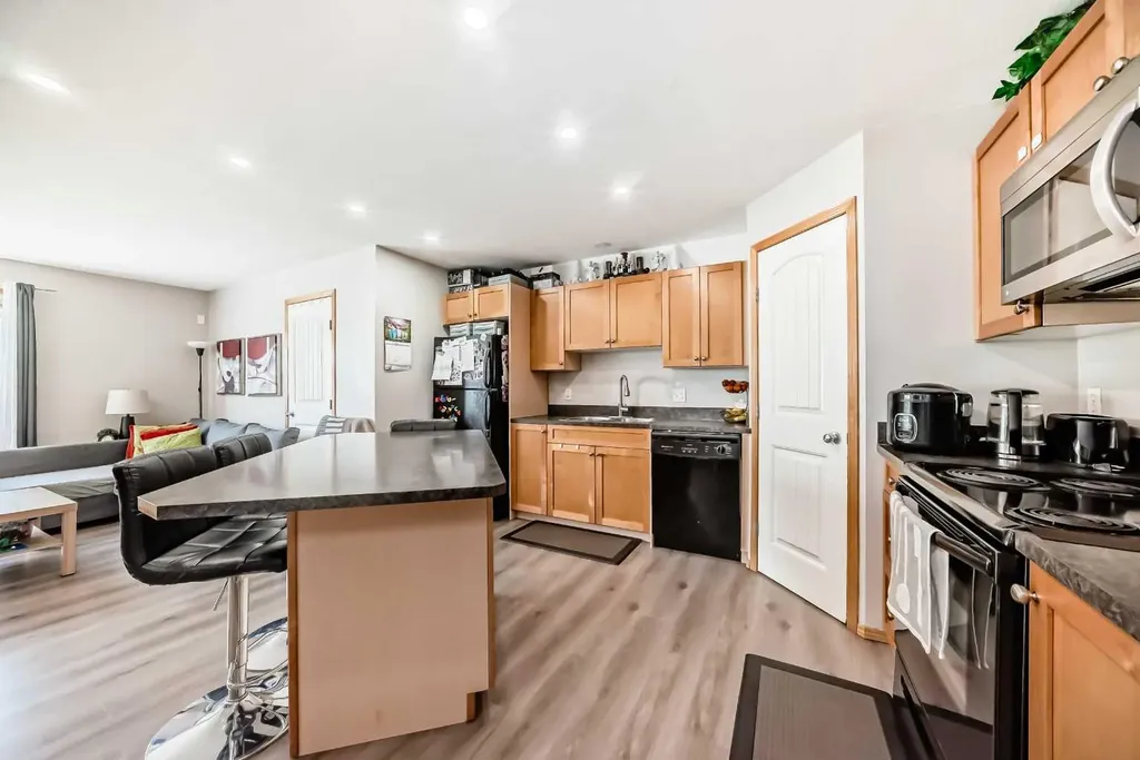 140 Panatella Landing NW Calgary AB T3K 0K8