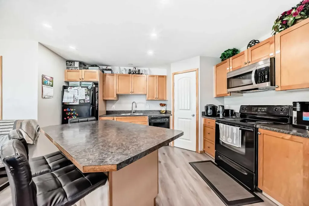 140 Panatella Landing NW Calgary AB T3K 0K8