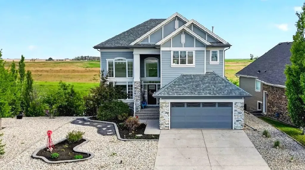 86 Muirfield Boulevard Lyalta AB T0J 1Y1