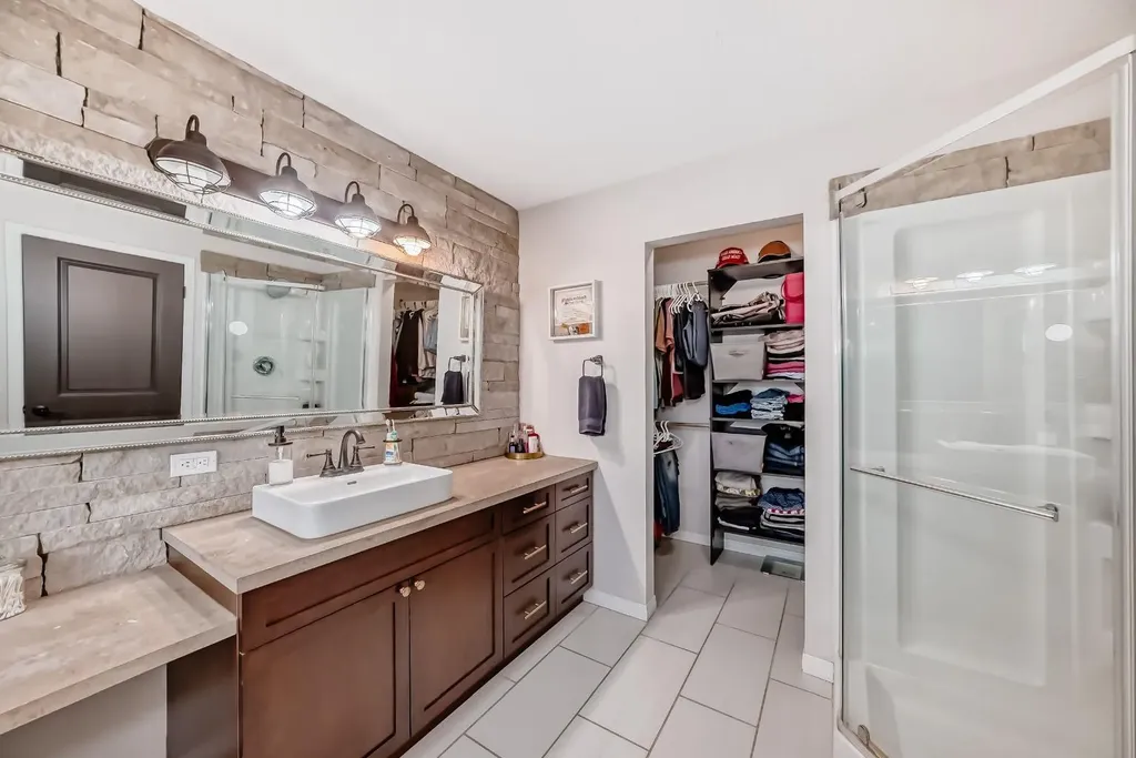 20 Madison Court Strathmore AB T1P1M5