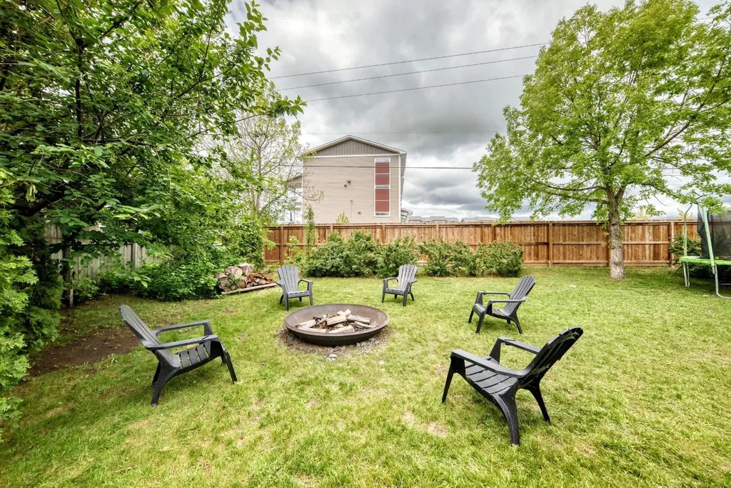 20 Madison Court Strathmore AB T1P1M5