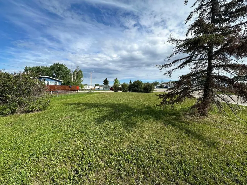 9901 104 Avenue Clairmont AB T8X 5A5