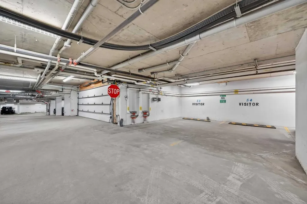 607 17 Avenue NW Calgary AB T2M 0N6
