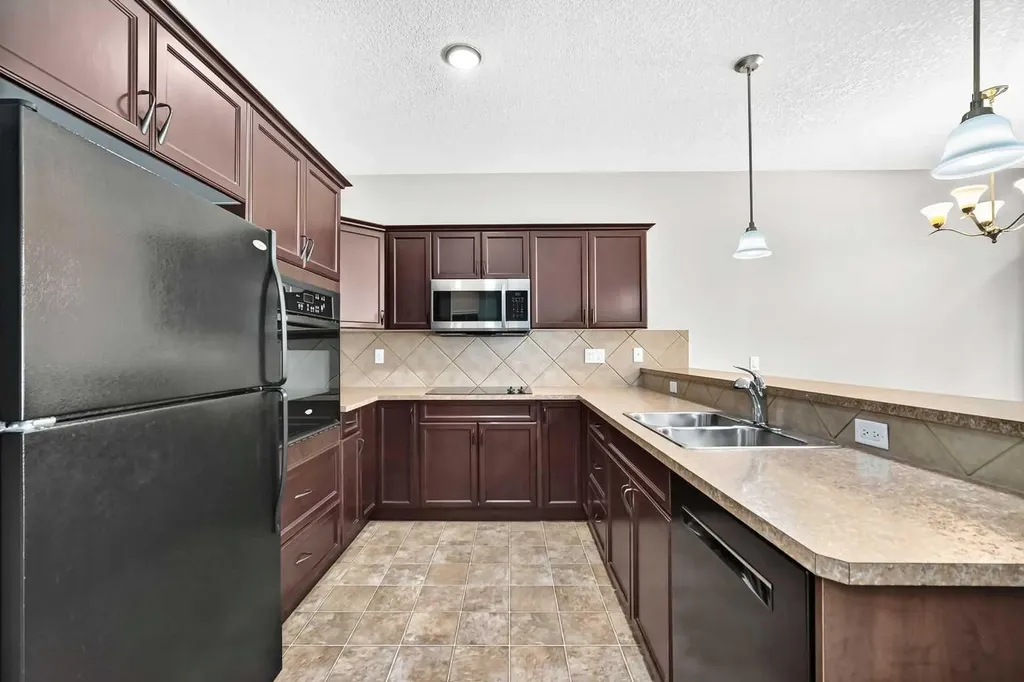 114 Tucker Circle Okotoks AB T1S 2J8