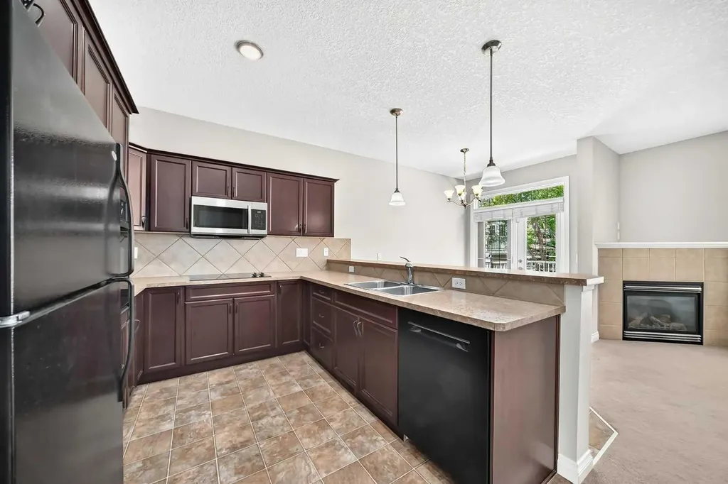 114 Tucker Circle Okotoks AB T1S 2J8