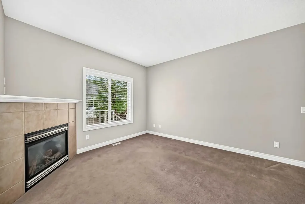 114 Tucker Circle Okotoks AB T1S 2J8
