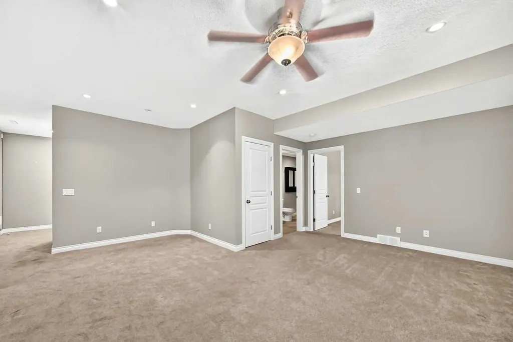 114 Tucker Circle Okotoks AB T1S 2J8