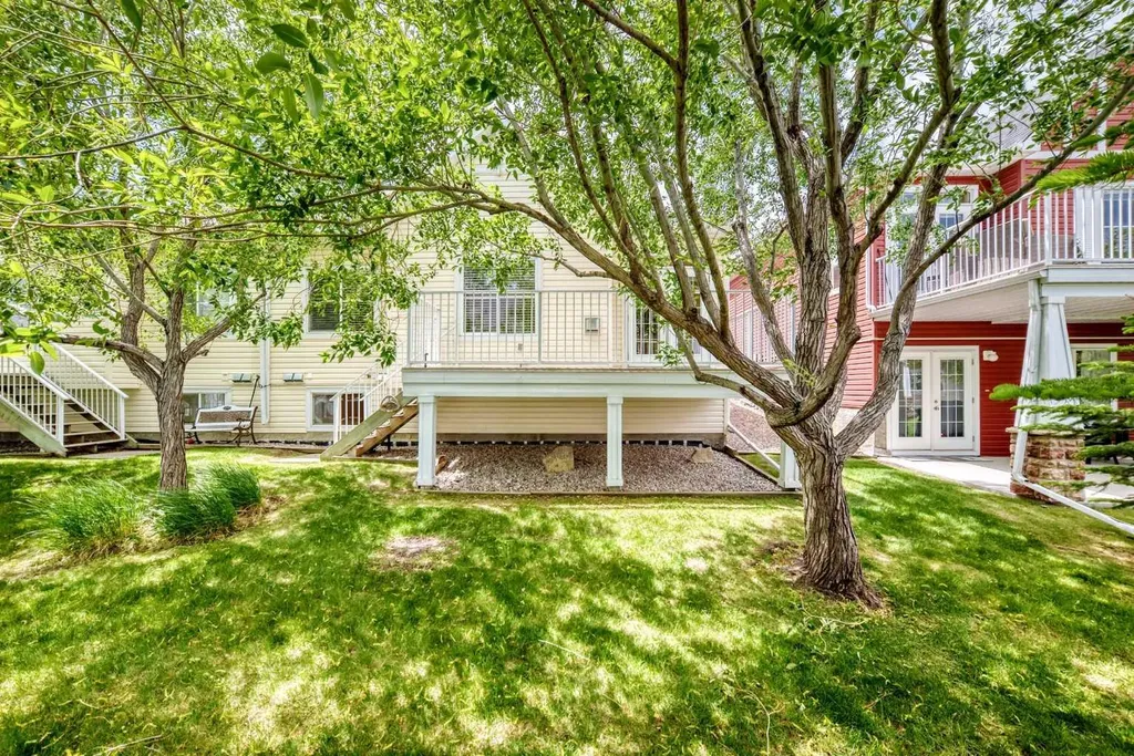 114 Tucker Circle Okotoks AB T1S 2J8