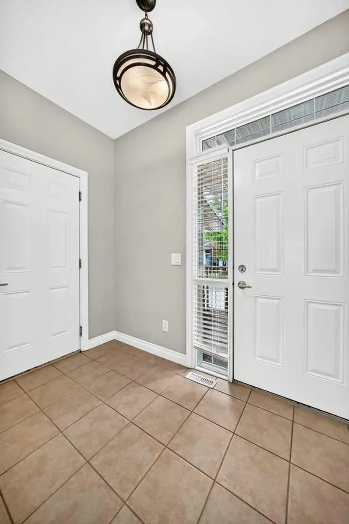 114 Tucker Circle Okotoks AB T1S 2J8