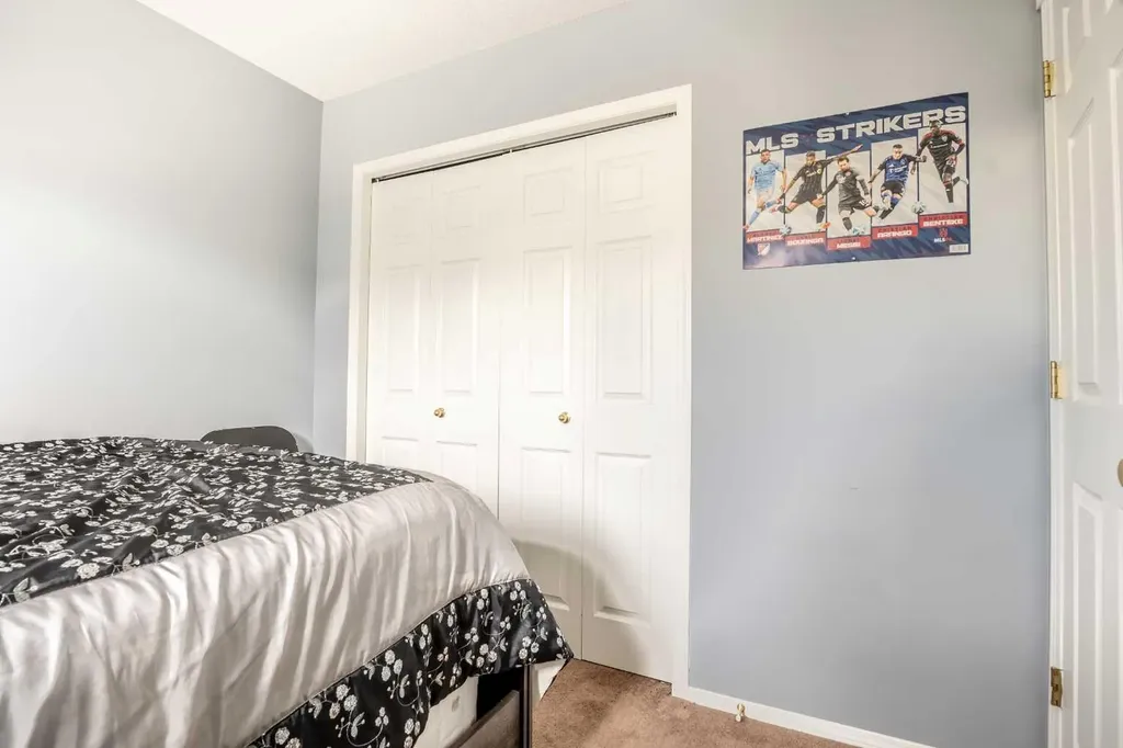37 Martha's Haven Manor NE Calgary AB T3J 3X8