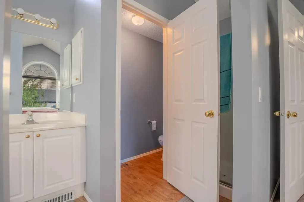 37 Martha's Haven Manor NE Calgary AB T3J 3X8