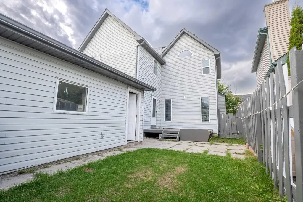 37 Martha's Haven Manor NE Calgary AB T3J 3X8