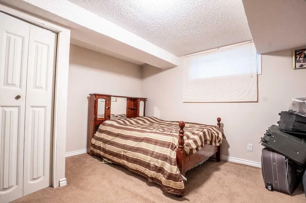 37 Martha's Haven Manor NE Calgary AB T3J 3X8